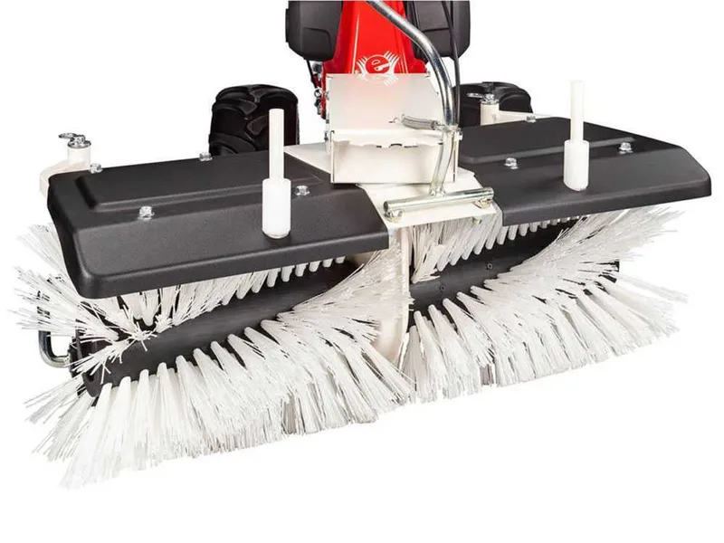 Accessoire brosse frontale 88 cm pour Minieffe diamètre 30 cm avec bac de récupération