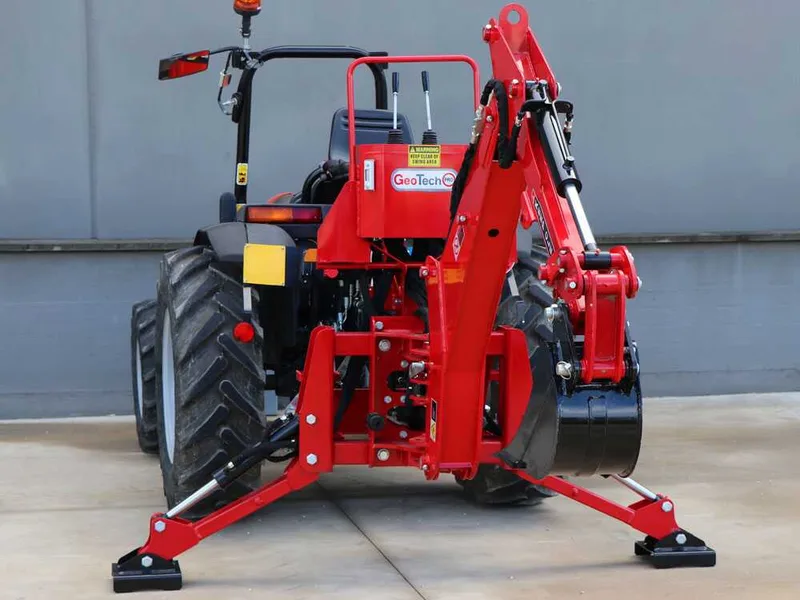 GeoTech Pro BHF 225 - Pelle rétro fixe pour tracteur