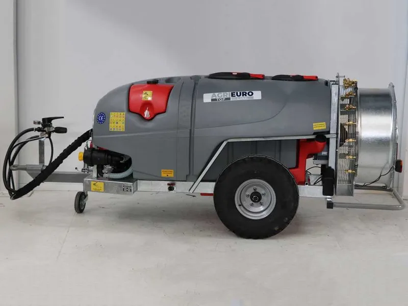 Gray T Car 1000/80 - Capacité1000L - Atomiseur traîné avec raccord pour tracteur pour pulvérisation - Pompe AR1064