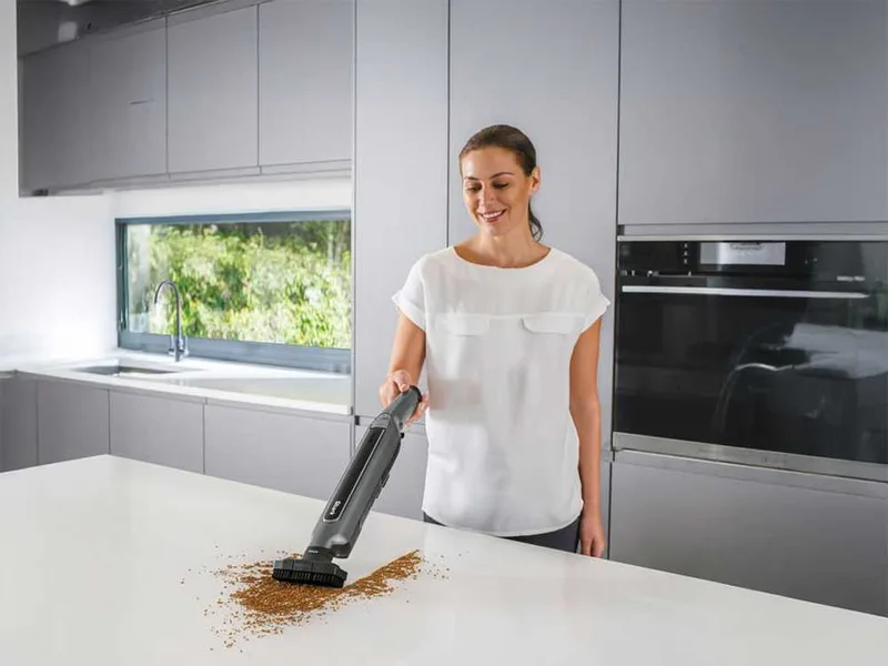 Shark WV361EU - Aspirateur - Balai électrique - 2 en 1 - Batterie 11,1 V 3 Ah