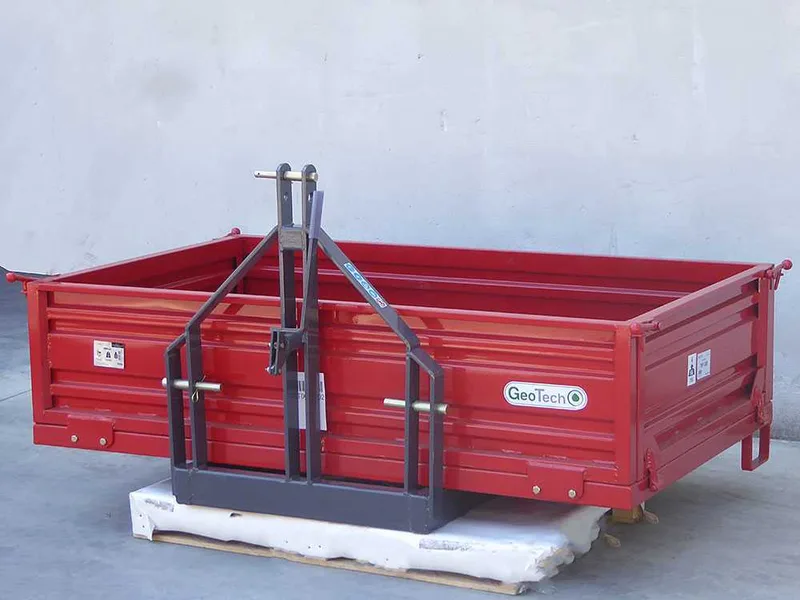 Benne 3 points pour tracteur GeoTech TRP 200 - Basculante - 3 ridelles ouvrables