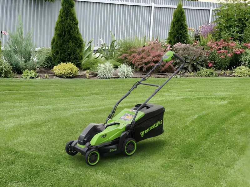 Greenworks LM3604 - Tondeuse à gazon sans fil 40 V - sans batteries ni chargeur
