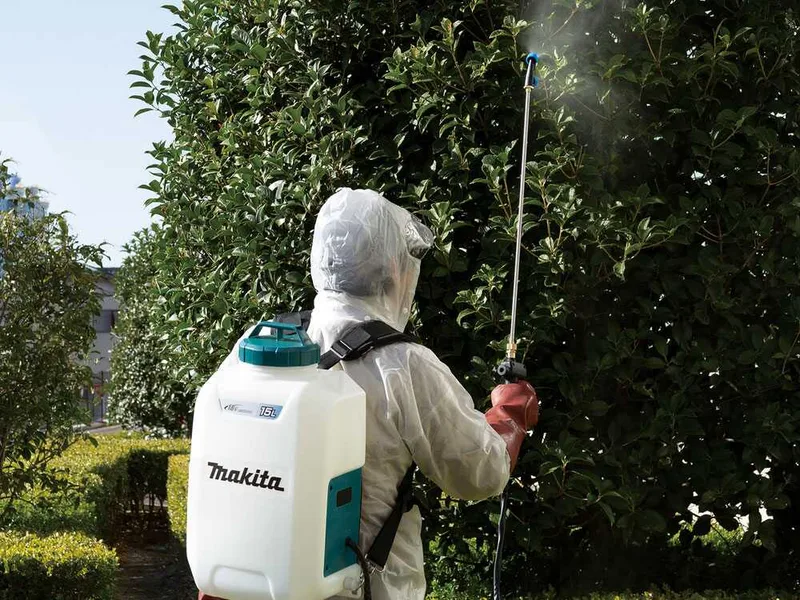 Makita DUS158Z - Pulvérisateur dorsal à batterie 18 V - 5 Ah