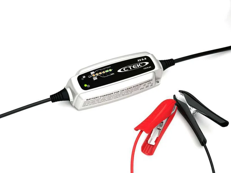 CTEK XS 0.8 - Chargeur de batterie et mainteneur de charge automatique - batteries de 12V - 6 étapes