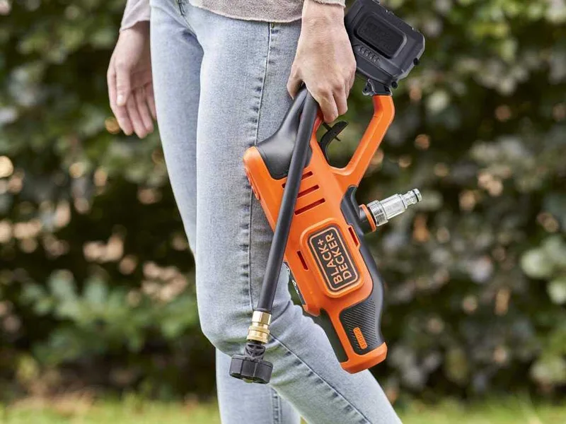 Pistolet à batterie Black & Decker BCPC18D1 + une batterie 18V 2Ah - buses 5 en 1