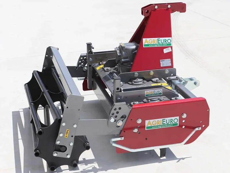 Herse rotative RF130 - largeur de travail 130 cm -12 lames Série légère - Rouleau à cage
