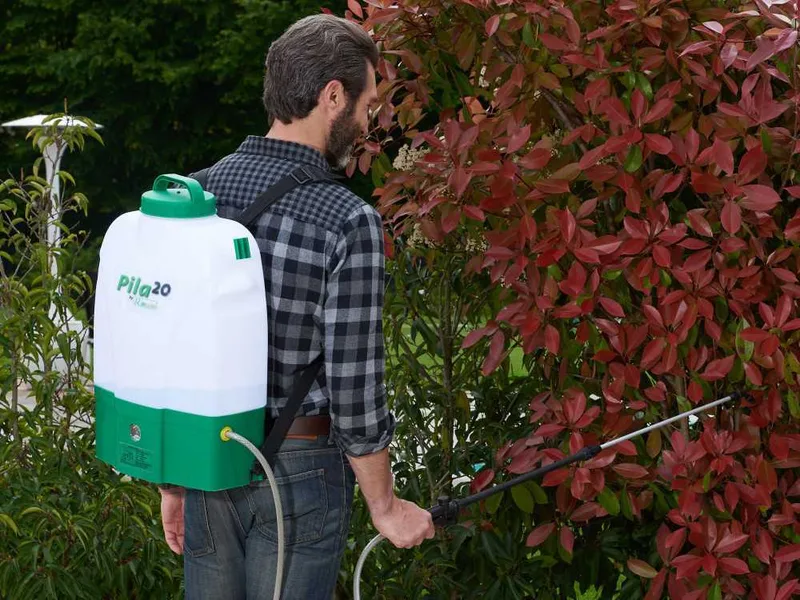 Ribimex PILA 20 - Pulvérisateur à dos sans fil - 20 litres - 12V/8Ah