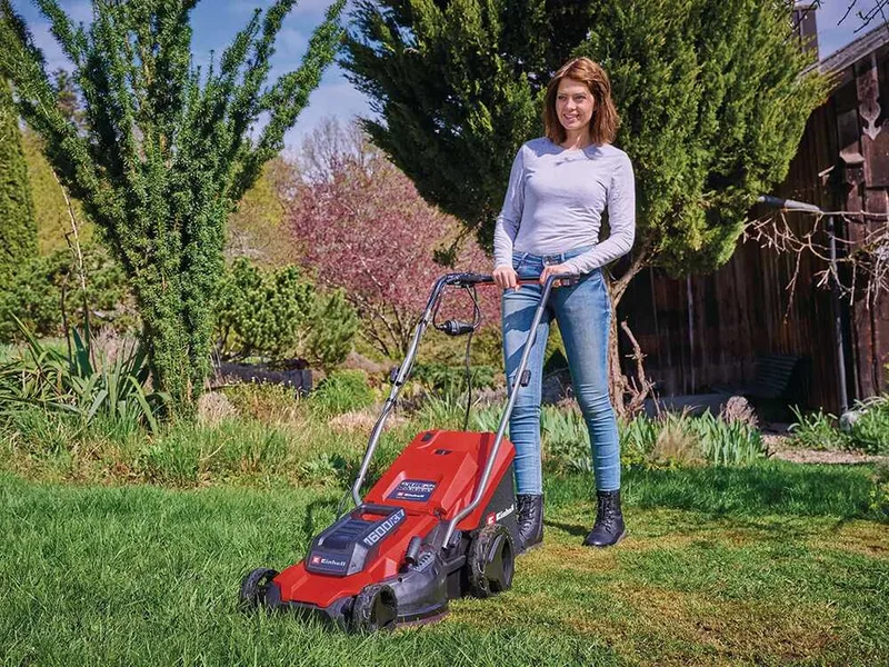 Einhell GC-EM 1600/37 - Tondeuse à gazon électrique - 1600W - Coupe de 37 cm