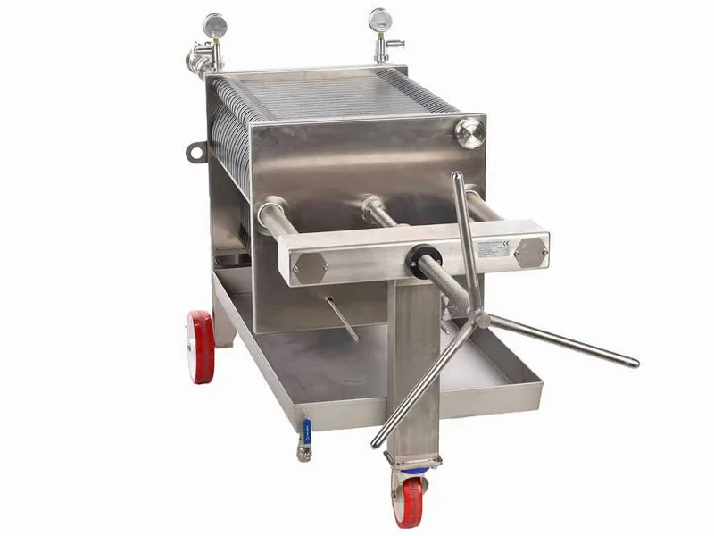 Enotecnica Pillan FC44 - Filtre à vin professionnel pour 40 cartons 40x40 cm - Châssis et pompe INOX