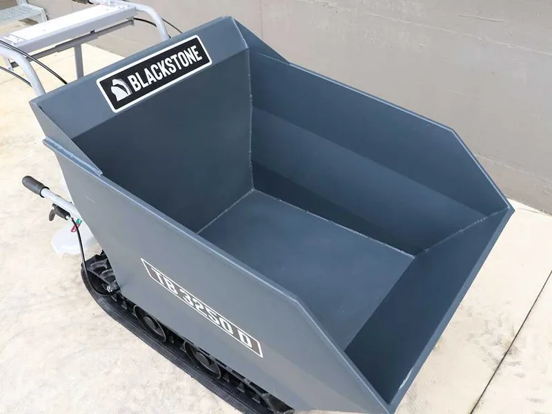 Brouette à chenilles BlackStone TB 3250 D - Caisson dumper manuel - capacité de charge maximale 320 Kg