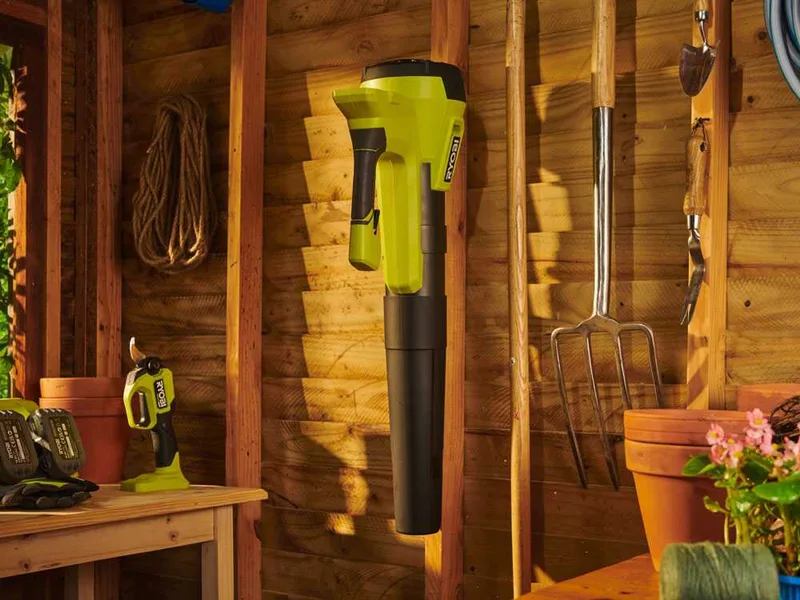 Ryobi RY18BLB-0 - Souffleur à feuilles à batterie turbojet - 18 V