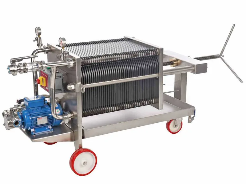 Enotecnica Pillan FC44 - Filtre à vin professionnel pour 40 cartons 40x40 cm - Châssis et pompe INOX