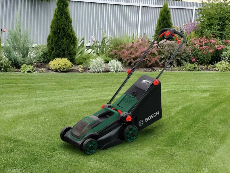 Bosch Rotak18V2-38 - Tondeuse à gazon sans fil - 2X18 V/4 Ah - Largeur de coupe 38 cm