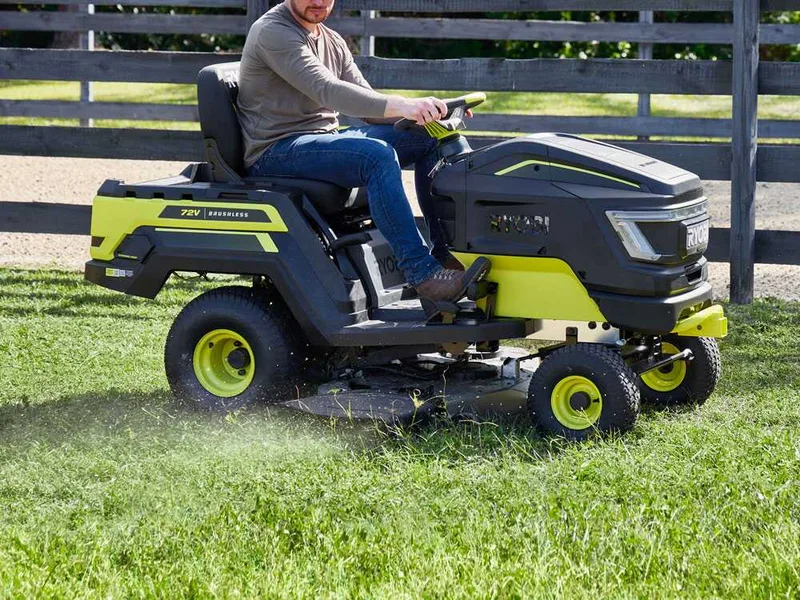 RYOBI RY72TMX107-210 - Tracteur tondeuse à batterie - 72V / 2x10Ah