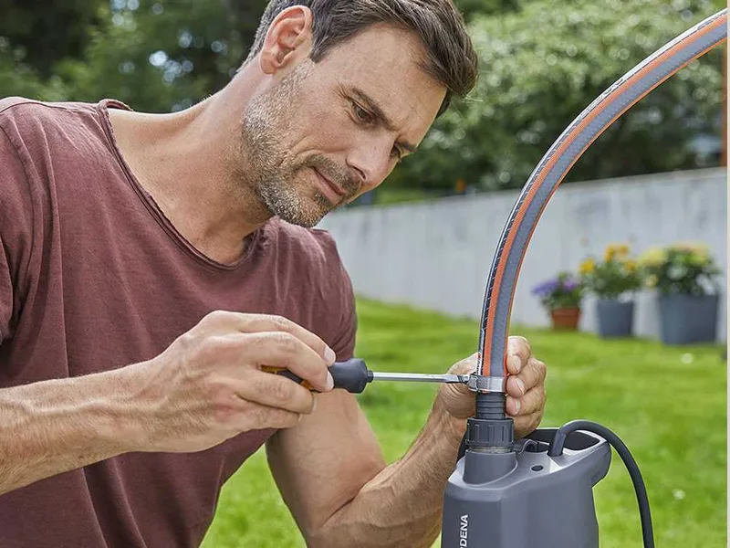 Gardena 5900/4 Inox Automatic - Pompe Gardena à immersion - pour eaux claires - 900W