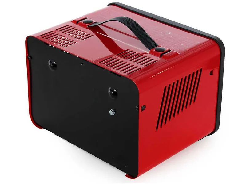 Telwin Alpine 30 Boost - Chargeur de batterie - batteries humides d'une tension de 12/24V - 800W