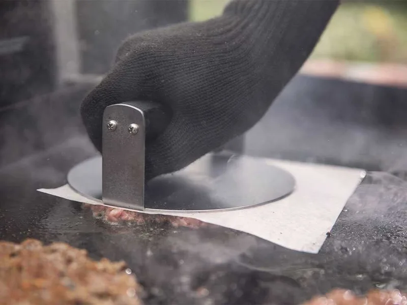 Kit pour smashed burger pour plancha Weber
