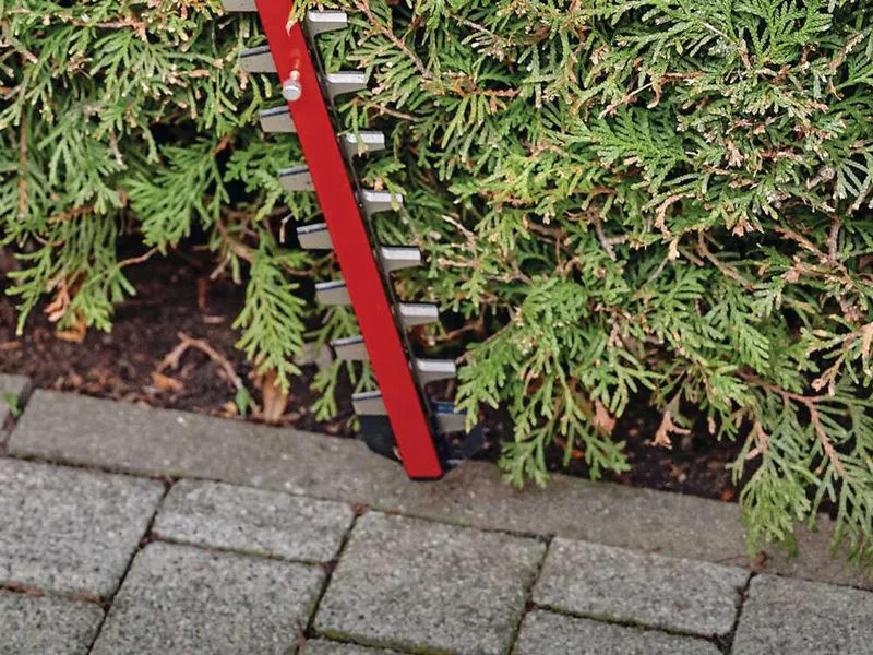 Einhell GP-CH 18/61 Li BL - Taille-haie à batterie - 18 V 4 Ah