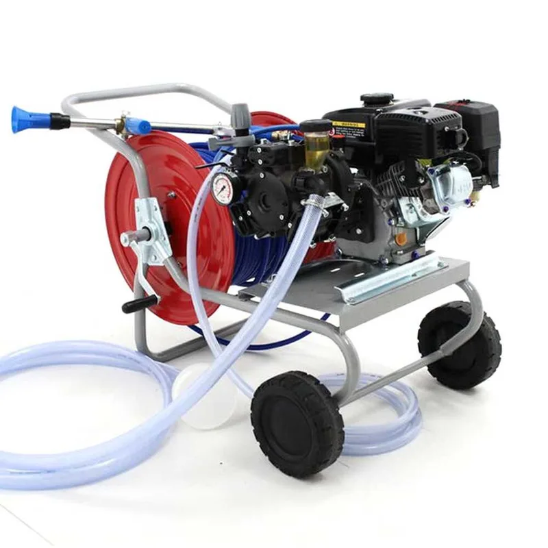 Groupe motopompe de pulvérisation thermique Comet APS 41 moteur essence Loncin 5,5 HP et chariot