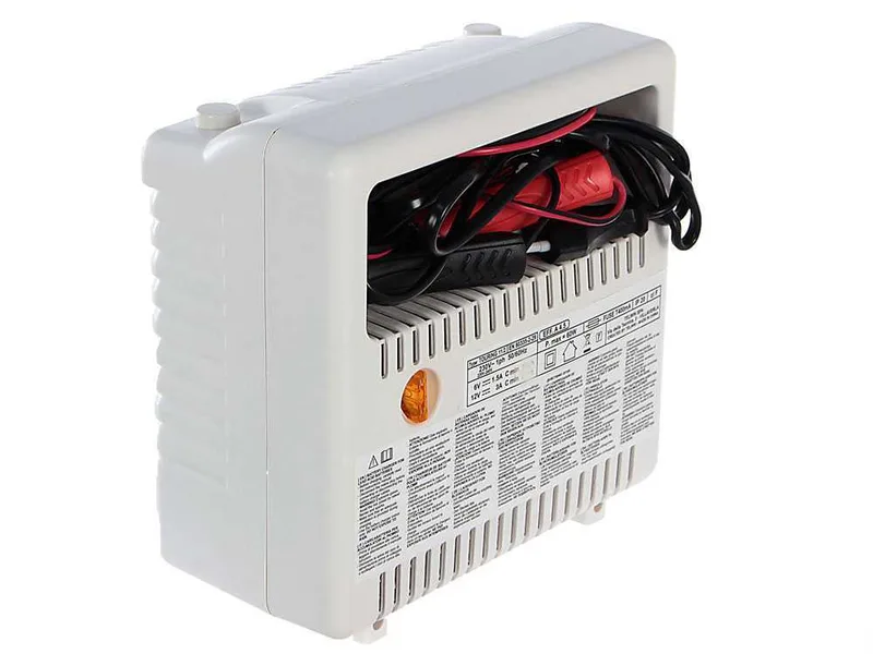 Telwin Touring 15 - Chargeur de batterie - batteries de 12 et 24 V - signalisation LED de la charge