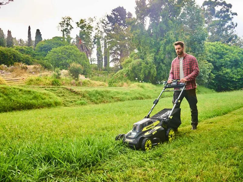 Ryobi RY36LMX51A-160 - Tondeuse à gazon tractée à batterie - MAX POWER 36V/6Ah - Coupe 51 cm
