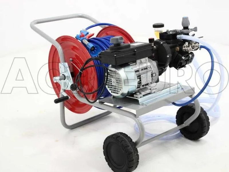 Groupe motopompe de pulvérisation électrique Comet APS 31 moteur électrique et chariot