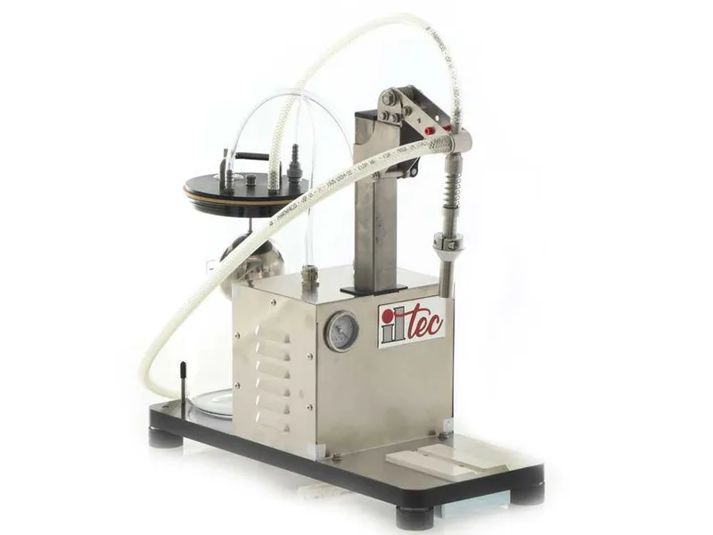 Il-Tec Ultrafiller 1 - Remplisseuse à dépression électrique pour liquides alimentaires