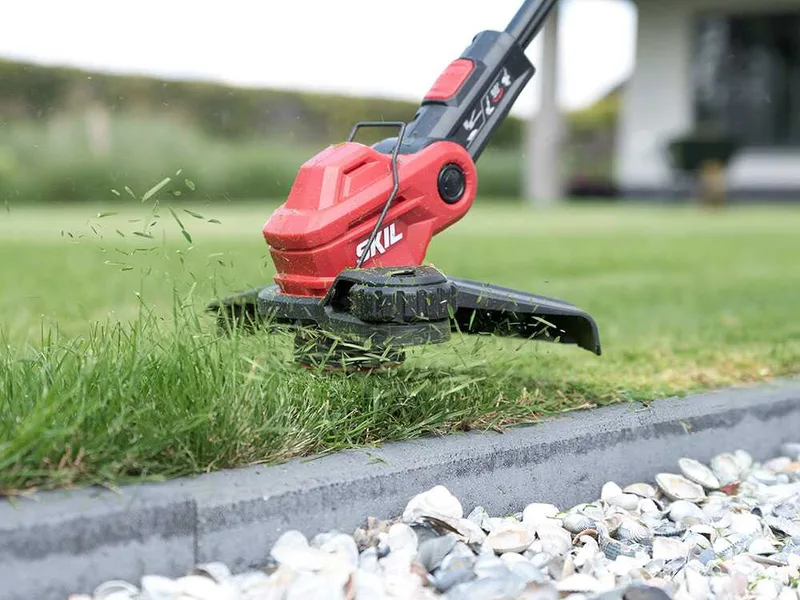 SKIL 0231CA - Coupe-bordure à batterie - Coupe 25 cm - 20V 2.5Ah