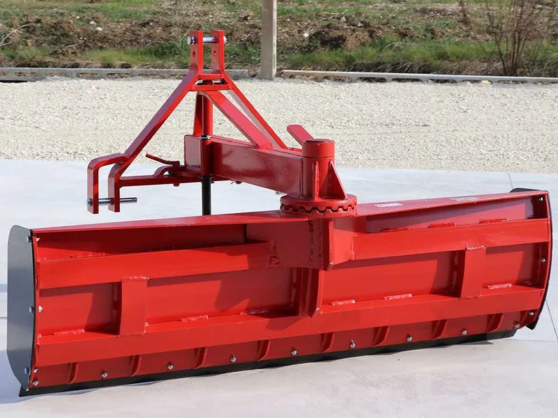 Lame niveleuse pour tracteur AgriEuro LLP160 - Série Lourde - pivot d'attelage et lame rotatifs