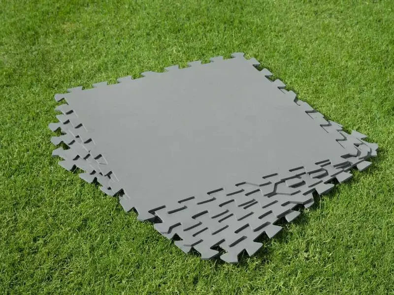 Tapis de sol gris pour piscine Bestway 58639 - Dalles 50 × 50 cm - 9 pièces