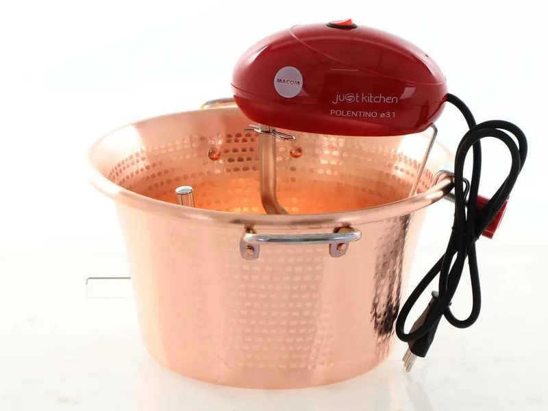 Chaudron électrique en cuivre martelé pour polenta Macom Polentino base plate 4W