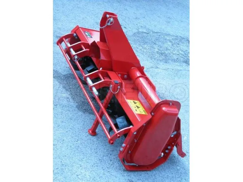 Fraise rotative pour tracteur attelage fixe série légère AgriEuro TH 105 Réversible - Prise de force anti-horaire (Rotation vers la gauche)