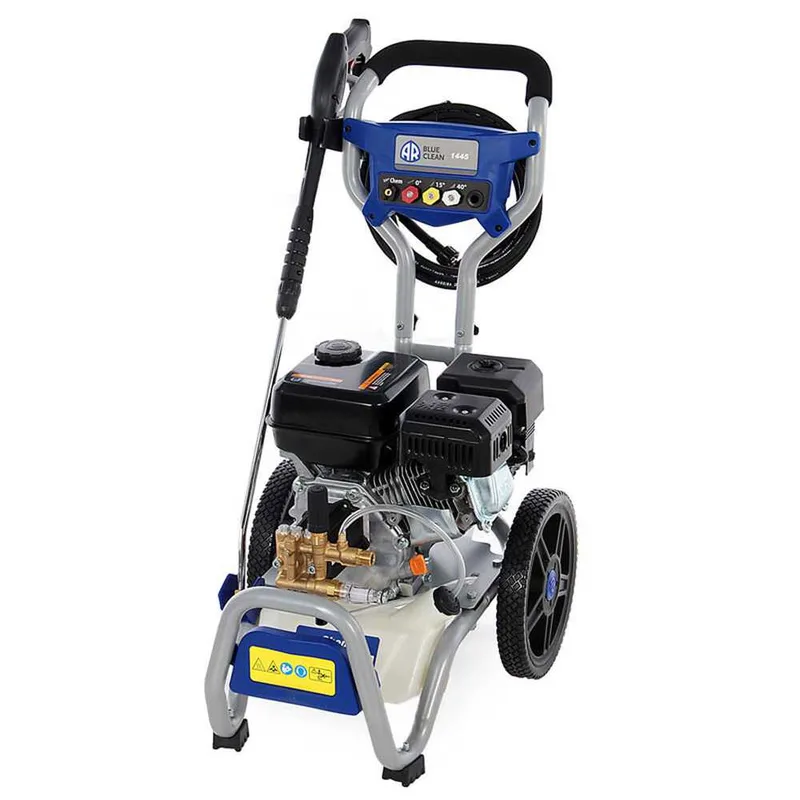 Nettoyeur haute pression thermique Annovi & Reverberi AR 1445 avec moteur RATO R210 à essence de 7 HP