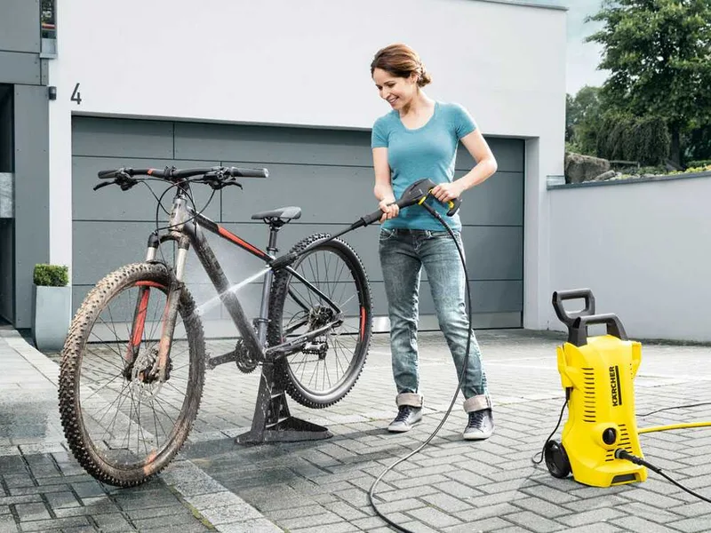 Nettoyeur haute pression à eau froide Karcher K2 Premium Power Control - 110 bars