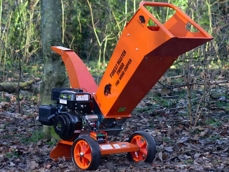Forest Master FM9DD - Broyeur thermique - Moteur à essence LCT de 9 CV