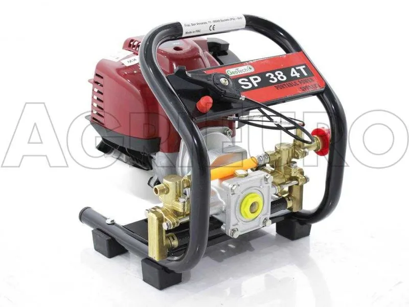 Motopompe équipée GeoTech SP 38 4T avec pompe à moteur thermique 4 temps de 38 cm3