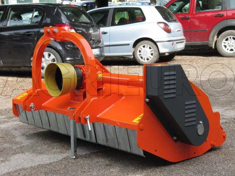 Top Line MF 150 - Broyeur pour tracteur - Série médium