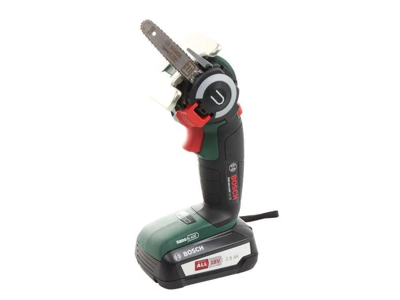 Scie à coupe droite NanoBlade sur batterie bosch advanced cut 18
