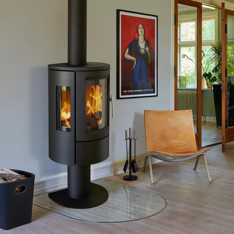 Varde Ovne Nice Air poêle à bois en acier noir