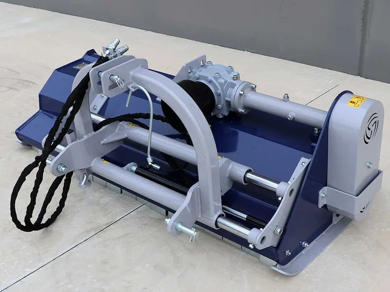 BullMach REA 165 SH - Broyeur sur tracteur - Série médium - À déport hydraulique