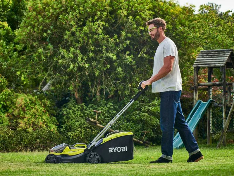 Ryobi Hybrid RY18LMH37A-225 - Tondeuse à gazon à batterie - 2x36V/2,5Ah - Coupe de 37 cm