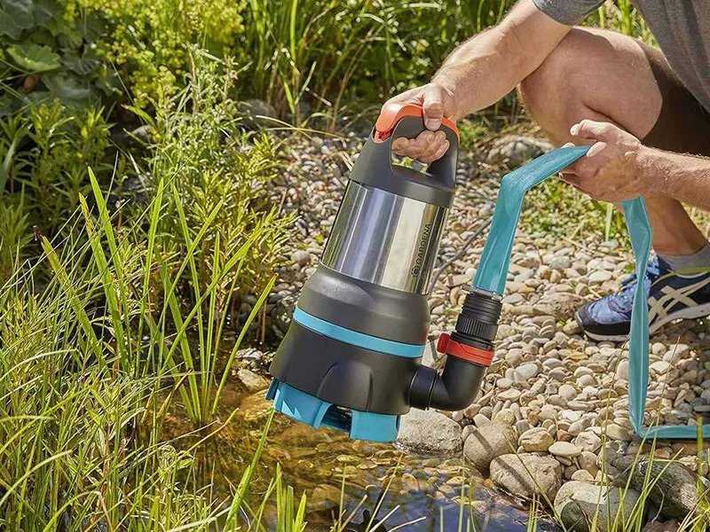 Gardena Acquasensor 19500 - Pompe 2 en 1 pour eaux claires et eaux chargées - en acier INOX