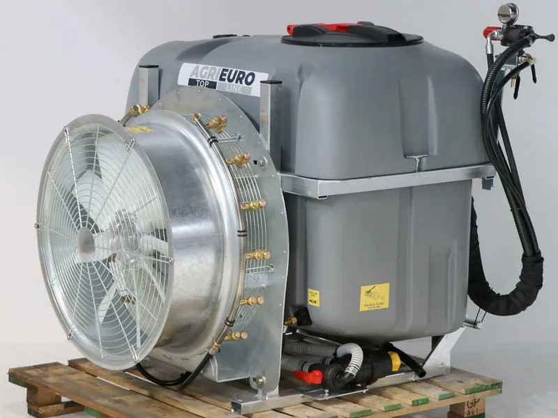 Gray 600/70 - Atomiseur porté avec attache à tracteur pour pulvérisation - Capacité 600 L - Pompe AR713