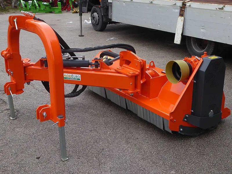 Top Line A-PS 160 - Broyeur d'accotement à bras pour tracteur -Série lourde