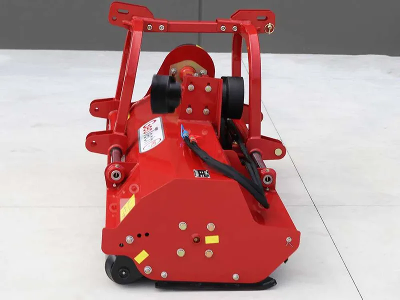 GeoTech Pro RMF140 - Broyeur pour tracteur - Série moyenne-lourde - Réversible - Avec déport hydraulique