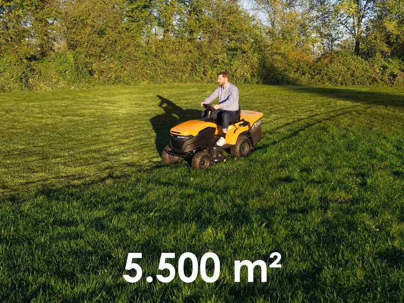 Stiga Estate 384e - Kit Tracteur tondeuse avec 1 module de batterie ePower Pro de 56V/40Ah - Bac de ramassage et mulching