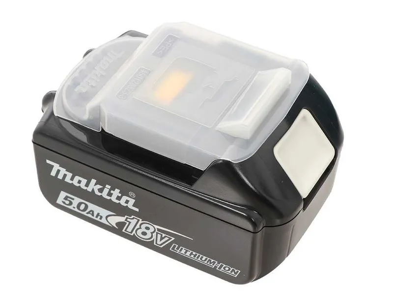 Chargeur de batterie Makita + 2 batteries 18V 5ah avec coffret