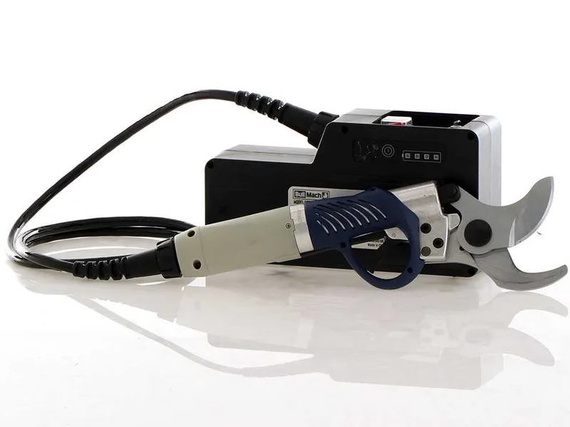 BullMach ARTEMIS 45 Pro - Sécateur électrique de taille - 36V 4Ah - Diamètre de coupe 45 mm