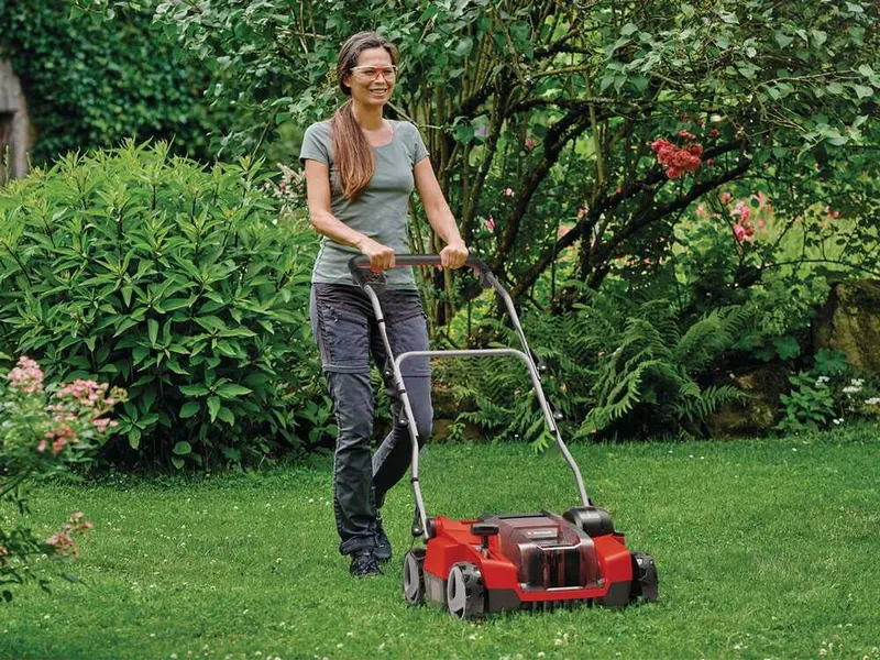 Einhell GE-SC 36/35 Li - Scarificateur aérateur à batterie - 2x18V / 2.5 Ah