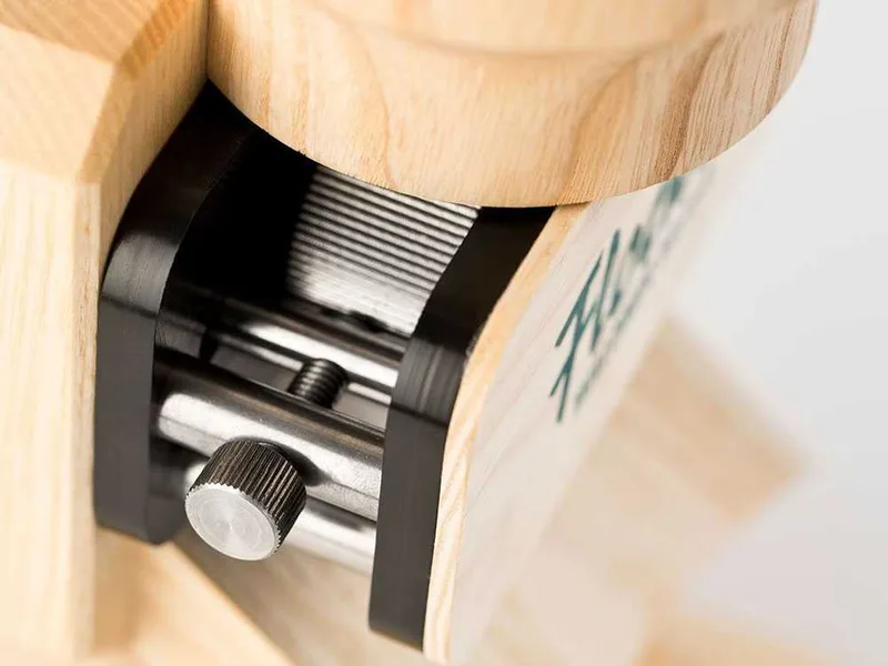 Waldner Flocker 180g - Floconneuse manuelle en frêne avec rouleaux en acier inox